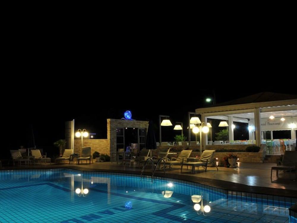 Panorama Hotell Koukounaries Exteriör bild